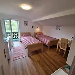 Apartment Sonniges Und Gaestezimmer, Haus Borowiec