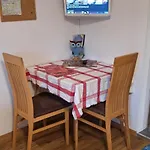 Apartment Sonniges Und Gaestezimmer, Haus Borowiec *