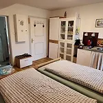 Sonniges Und Gaestezimmer, Haus Borowiec