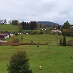 Sonniges Und Gaestezimmer, Haus Borowiec Apartman Hofmarkt