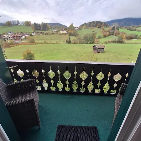 Sonniges Und Gaestezimmer, Haus Borowiec Appartamento Hofmark