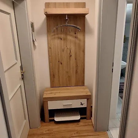 Apartment Sonniges Und Gaestezimmer, Haus Borowiec Hofmark