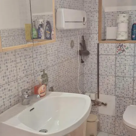 Sonniges Und Gaestezimmer, Haus Borowiec Apartment *