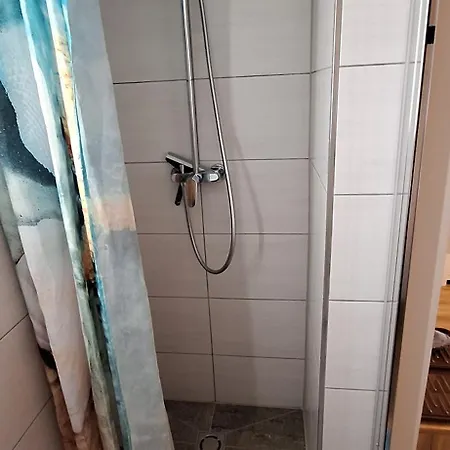 Sonniges Und Gaestezimmer, Haus Borowiec Appartamento